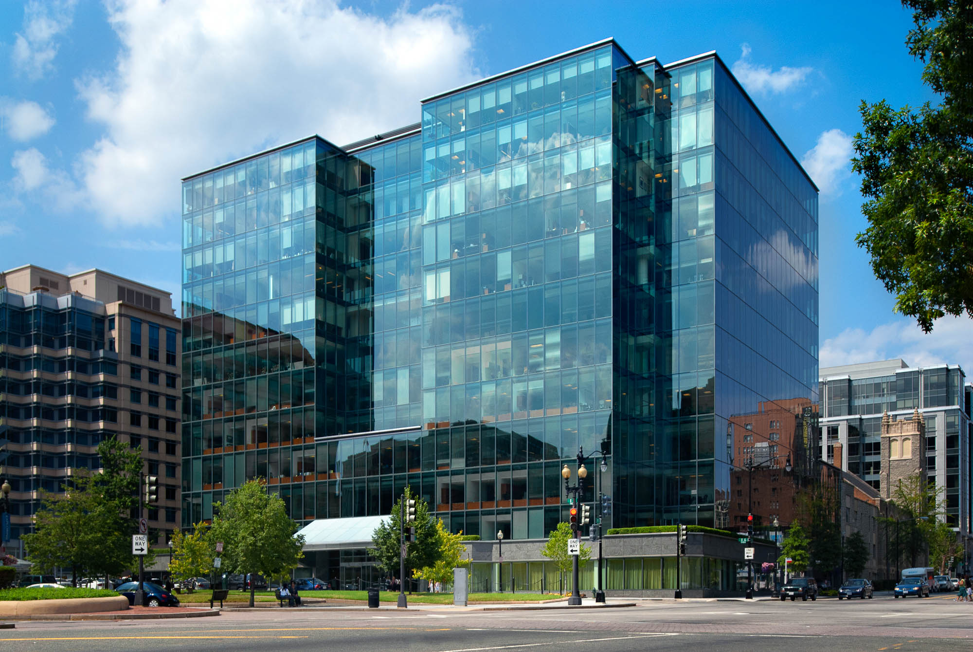 ernst and young dc